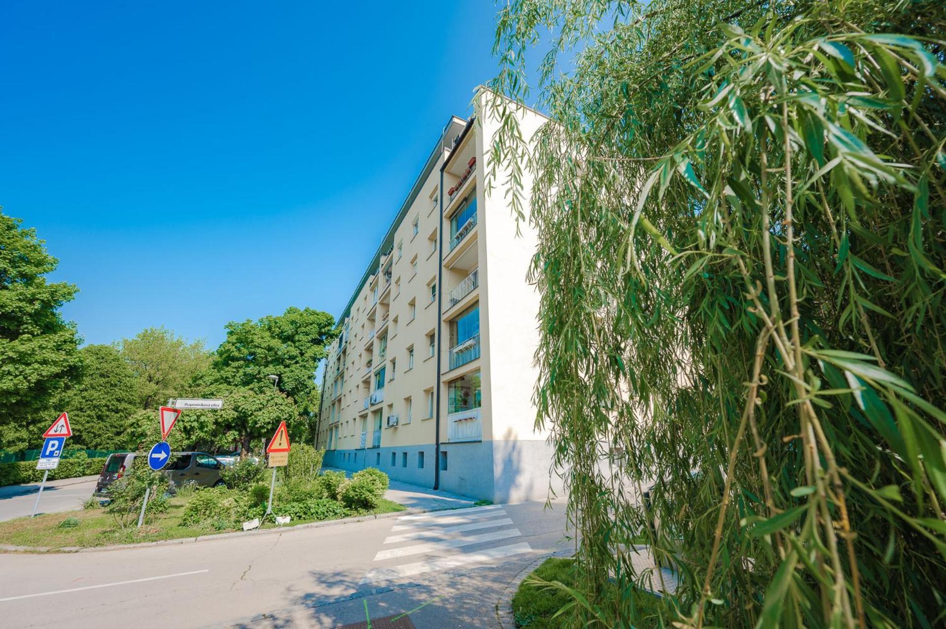 Apartment 396 Ljubljana Extérieur photo